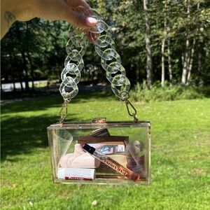Crystal Clear Clutch w/ Gold Detailing ✨💎